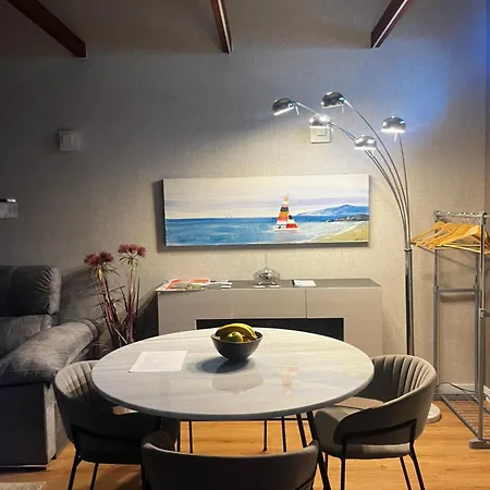 Vista Alegre Hubu Loft Apartment
